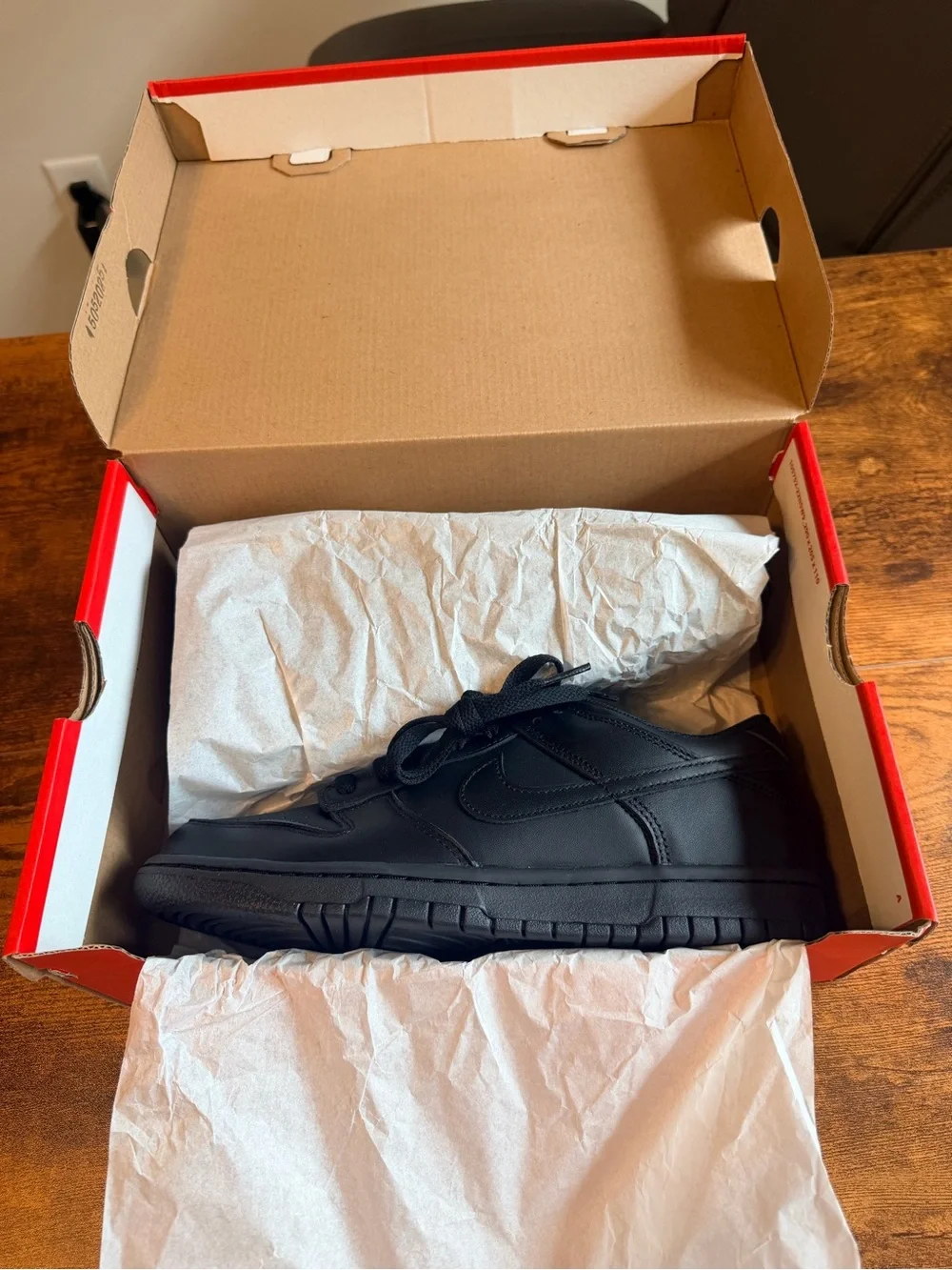 Men’s Nike Dunk Low Low-Top Sneakers 6.5Y/8W